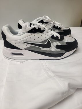 Nike Air Max Style Sneakers in Black, White, Gray